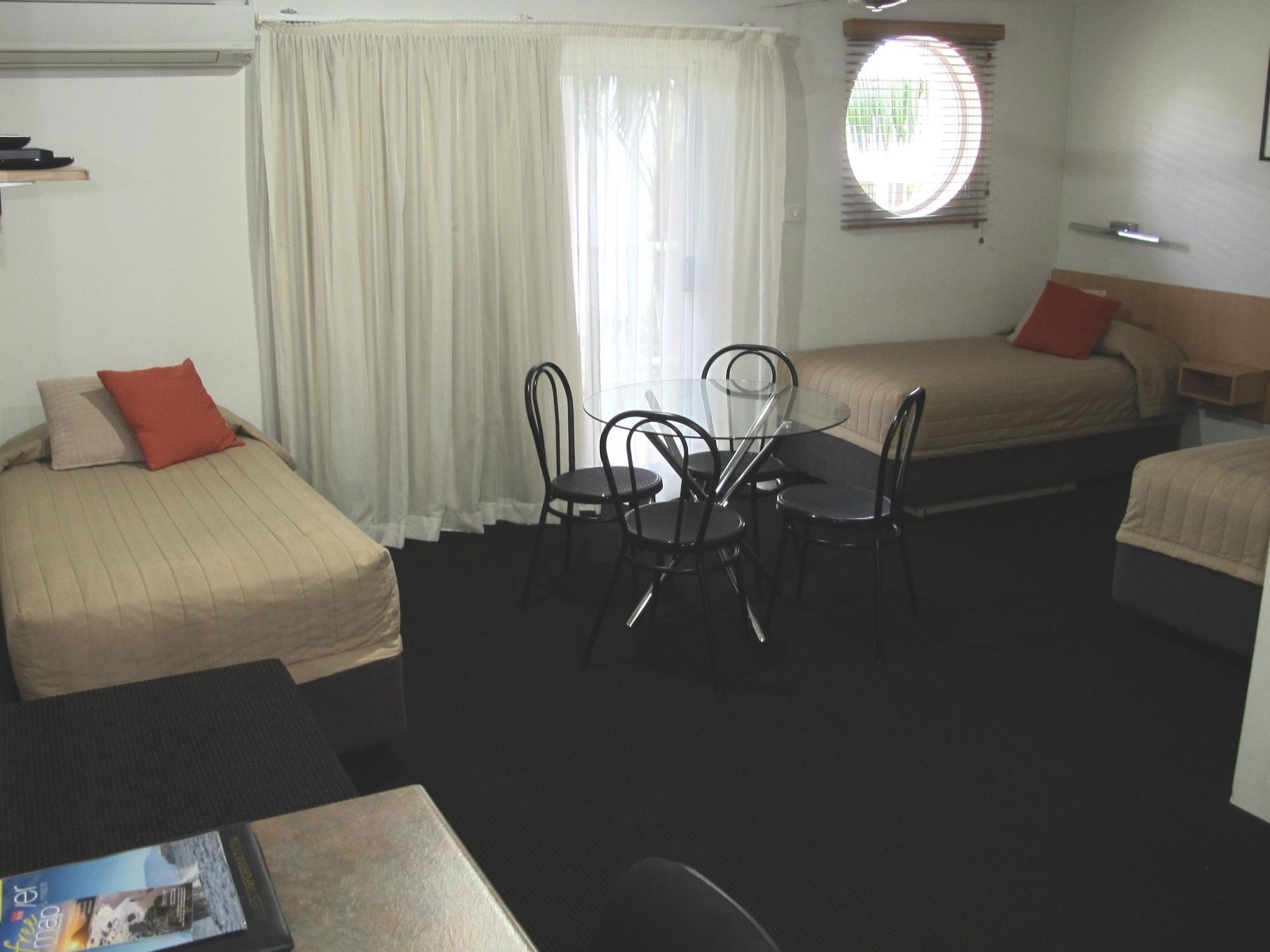 Aston Hill Motor Lodge Port Macquarie Esterno foto