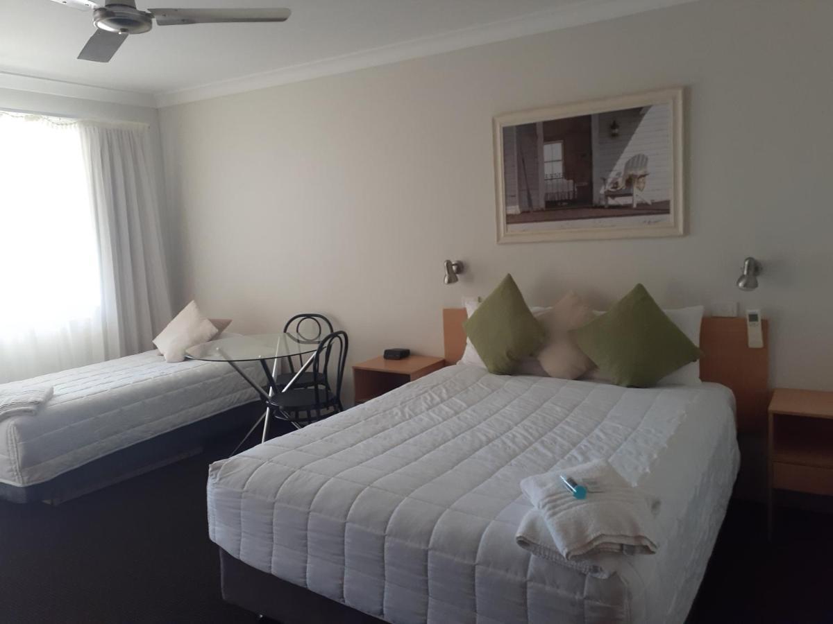 Aston Hill Motor Lodge Port Macquarie Esterno foto