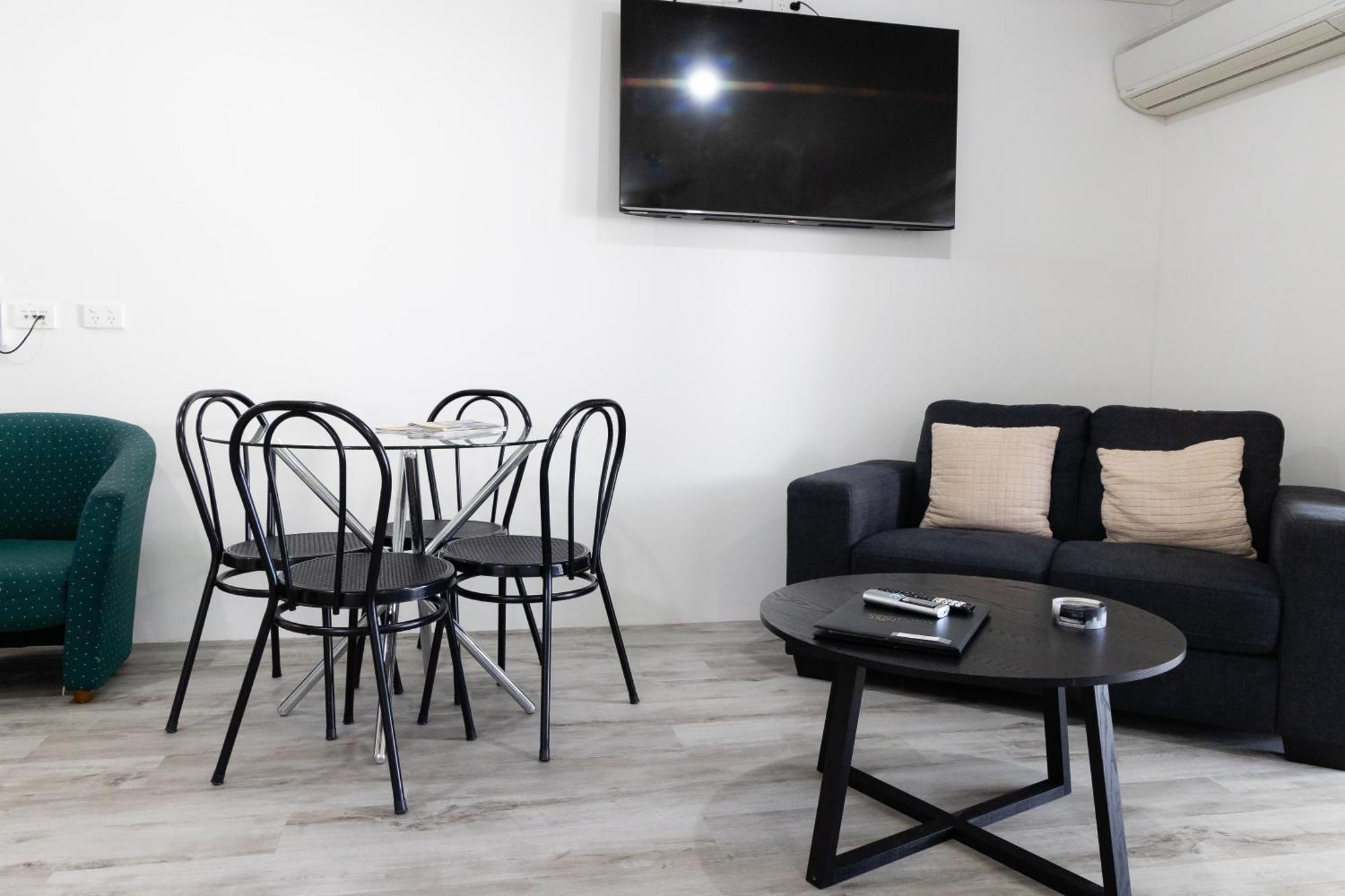 Aston Hill Motor Lodge Port Macquarie Esterno foto
