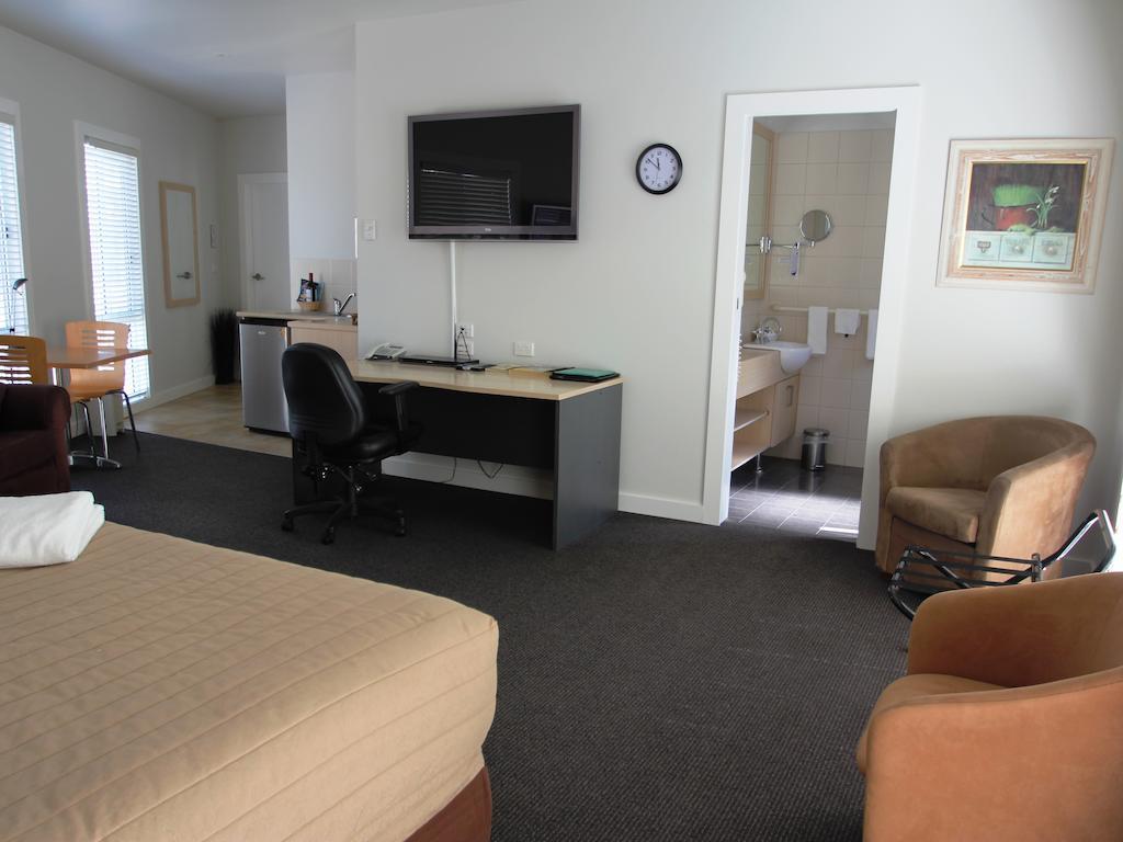 Aston Hill Motor Lodge Port Macquarie Esterno foto